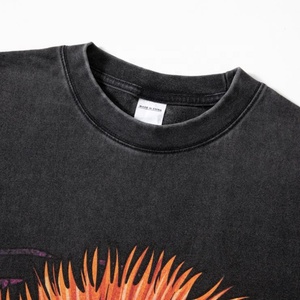 Camiseta básica de cuello redondo de gran tamaño para hombre DTG con estampado gráfico - Product Image 5