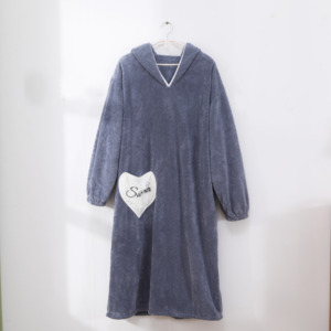 Accappatoio Caldo Personalizzato in Velluto Corallo, Abbigliamento da Casa Dolce e Carino <span class=keywords><strong>con</strong></span> <span class=keywords><strong>Cappuccio</strong></span>, <span class=keywords><strong>Pigiama</strong></span>, <span class=keywords><strong>Pigiama</strong></span> Invernale da <span class=keywords><strong>Donna</strong></span> a Cartoni Animati - Product Image 4