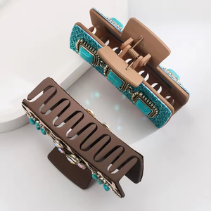 Vintage Women's Hair Claws <b>Clip</b> 10cm Turquoise Shark Crystal Alloy Charm Western Style Retro PU Leather with Plastic <b>Clips</b> - Product Image 4