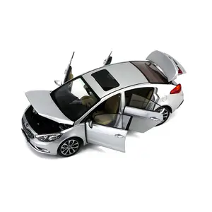 1:18 Kia K3 Optimaダイキャストモデルカーダイキャストシミュレーションビークルモデル