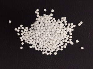 Vietnam 80% dosificación PE relleno Masterbatch CACO3 para película soplada bolsas de basura tubos de irrigación-precio de fábrica Masterbatch de plástico - Product Image 2