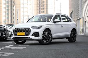 <span class=keywords><strong>Audi</strong></span> Q5L SUV 2024 <span class=keywords><strong>Prix</strong></span> d'usine Faible kilométrage Voiture d'<span class=keywords><strong>occasion</strong></span> pour adultes Moteur turbo Transmission intégrale Taille des pneus R19 Caméra arrière A4 <span class=keywords><strong>A6</strong></span> Foncé - Product Image 2