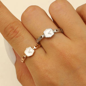 Anillos de reloj de oro con sentido de gama alta, anillo de apertura chapado en oro de 18 quilates de cobre, accesorio de personalidad de nicho de puntero de moda - Product Image 2