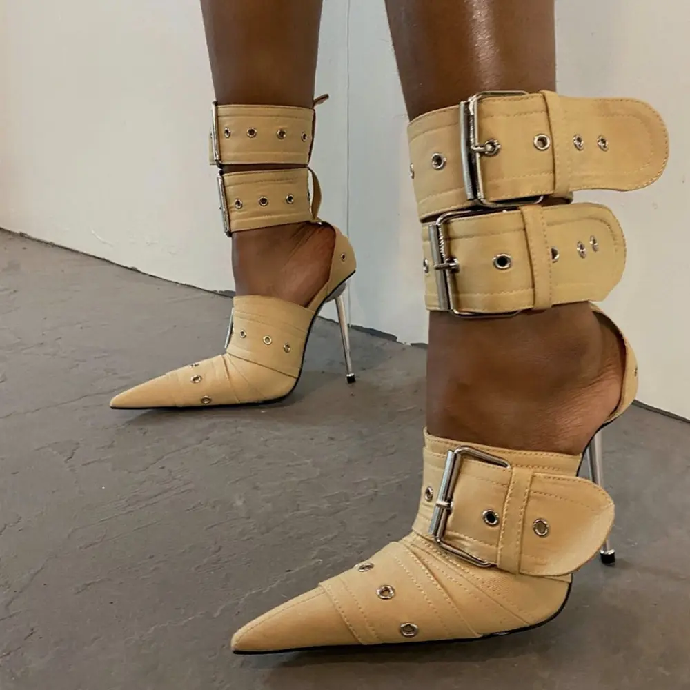 Novas sandálias de salto alto Baotou apontou grande agulha botão rebitado sapatos femininos sexy