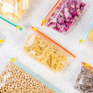 Bolsas de Plástico PE de Grado Alimenticio Herméticas para Congelar, Bolsas con Cierre Ziplock para Preparación de Comidas, Almacenamiento de Alimentos en la Cocina - Product Image 1