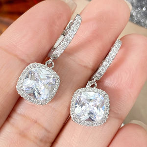 ต่างหูห่วงประดับเพชรซีกอนทรงสี่เหลี่ยมชุบทอง 18k แบบขายส่งสำหรับผู้หญิง - Product Image 6