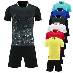 Tenue de football pour hommes de qualité supérieure, imprimée, respirante, à manches courtes, pour les matchs sportifs - Product Image 1