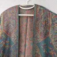 Ensemble Abaya Cardigan Châle pour Femme en Viscose Jacquard Floral Bohème, Aspect Artisanal, Long et Charmant, pour Tenue de Fête et de Maison
