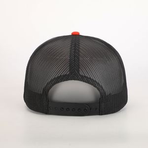Chapeau de camionneur de sport en maille respirante brodée en 3D à 5 panneaux personnalisé pour les activités de plein air - Product Image 5