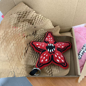 Llavero <span class=keywords><strong>de</strong></span> Peluche Ecológico Hecho a Mano <span class=keywords><strong>de</strong></span> <span class=keywords><strong>Stranger</strong></span> <span class=keywords><strong>Things</strong></span>, Llavero <span class=keywords><strong>de</strong></span> Anime <span class=keywords><strong>de</strong></span> <span class=keywords><strong>Stranger</strong></span> <span class=keywords><strong>Things</strong></span> - Product Image 6
