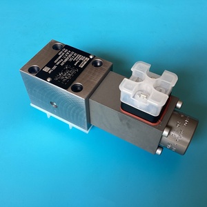 D1SE30BNJW Électrovanne hydraulique directionnelle 3 voies NG6 CETOP 3, 315 bars, pour applications industrielles - Product Image 4