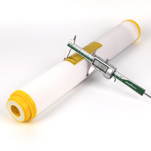 Cartucho de filtro de agua de resina de 20 pulgadas para pre-filtro doméstico y comercial, medios de ablandamiento de agua - Product Image 1