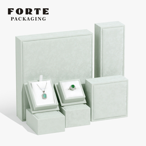 Caja de Regalo para Joyería con Logotipo Personalizado Forte Packaging, Caja de Empaque de Joyería de Cuero PU Verde de Alta Gama, Cajas de Joyería de Anillos de Moda de Lujo - Product Image 1
