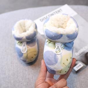 Scarpe invernali per bambini con suola morbida in velluto ispessita di protezione per neonati per neonati e neonati scarpe di cotone a goccia 0-1 anni - Product Image 5