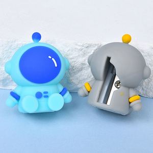 Taille-crayon manuel en silicone mignon en forme d'astronaute, style Kawaii, thème Odyssée spatiale de dessin animé - Product Image 3