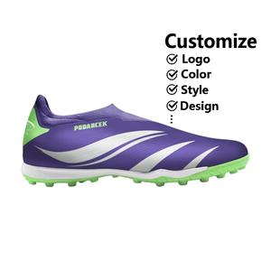 <span class=keywords><strong>Chaussures</strong></span> <span class=keywords><strong>de</strong></span> football personnalisées <span class=keywords><strong>de</strong></span> haute qualité pour hommes, crampons <span class=keywords><strong>de</strong></span> football d'intérieur à tige basse pour l'entraînement, à prix abordable - Product Image 1