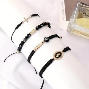 Juego de 4 Pulseras de Cuerda con Ojo Turco Multicolor y Cruz de la Virgen María Hechas a Mano, Regalo para Hombres y Mujeres - Product Image 2