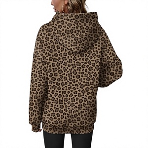 Sudadera con Capucha Extra Grande con Estampado de Leopardo Marrón, Bolsillo Tipo Canguro y Diseño Casual de Manga Larga - Product Image 5