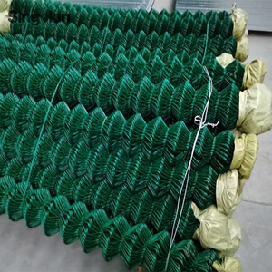 Clôture en treillis métallique bon marché pour mur de délimitation, clôture de terrain de basket-ball, filet de clôture, clôture en mailles de chaîne revêtue de PVC, 6 pieds de haut, noir, fournisseur - Product Image 2