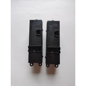สวิตช์ควบคุมหน้าต่าง 254012FJ08 สำหรับเวนูเซีย D50 R50 R50X แผงควบคุมประตูรถยนต์ไฟฟ้าสีดำ - Product Image 3