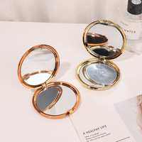 Miroir compact double face rond avec cadre en métal, pliable, portable, de poche, pour le voyage, pour femmes