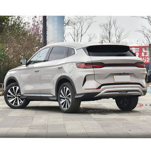 2024 BYD Song PLUS DM-i SUV de lujo 71KM con híbrido eléctrico y combustible Pro DM-i 2024 SUV Glory Edition New Stock Car - Product Image 5