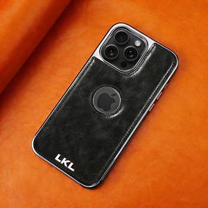 Étui de téléphone en faux daim de qualité supérieure avec fixation magnétique – Housse de protection antichoc et anti-rayures pour smartphones - Product Image 6