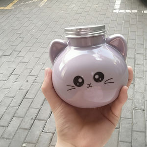 ขวดนมรูปแมวน่ารักแบบใช้แล้วทิ้งขนาด 350 มล. และ 500 มล. ขายส่ง แก้วพลาสติก บรรจุภัณฑ์ขวดเครื่องดื่มนม - Product Image 2