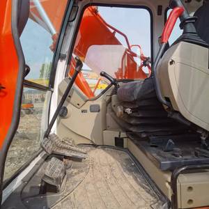 Excavadora sobre orugas hidráulica usada Doosan de alta calidad y precio bajo, motor de 15 toneladas 71KW y motor de 0,58 M de capacidad de cubo - Product Image 6