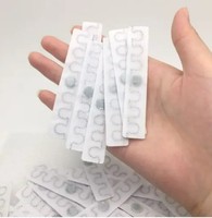 Étiquette textile RFID UHF en gros, étiquette de blanchisserie en tissu OEM, étiquette textile imperméable pour système de gestion de blanchisserie intelligent pour hôtels