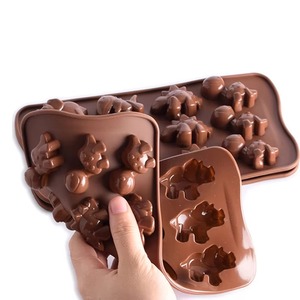 Nuevo Molde de Silicona 3D de Dinosaurio de Dibujos Animados para Ceras, Chocolate, Pasteles, Dulces y Manualidades DIY - Product Image 6