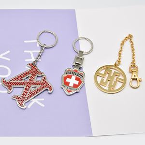 Porte-clés personnalisés en gros, fabrication professionnelle, porte-clés en émail dur et doux de haute qualité pour cadeaux promotionnels - Product Image 5