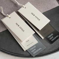 Étiquettes suspendues rectangulaires personnalisées en cuivre imperméable, pré-percées avec trous pour cordon, impression de logo, étiquettes de prix pour vêtements, étiquettes personnalisées