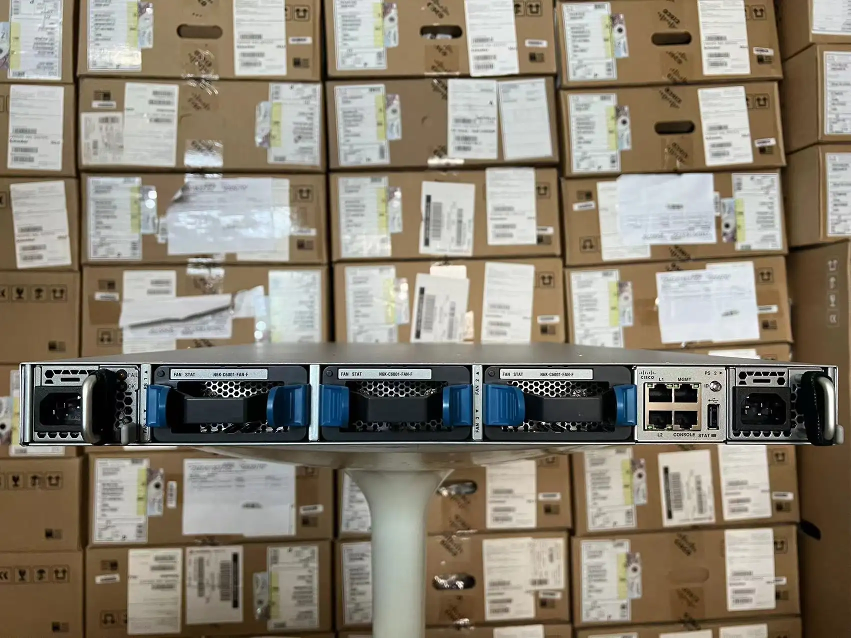 N6K-C6001-64T 48 x10 Gb נחושת 4x 40gb qsfp גב לחזית מתג נאקסוס 6000 מארז מארז מארז מארז