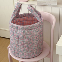 Panier de rangement matelassé de luxe à motif floral pastoral, panier à linge domestique lavable à la main avec poignée pour sous-vêtements, jouets et articles divers