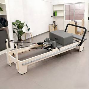 Lit de Pilates Reformer en chêne blanc avec glissière silencieuse pour entraînement du tronc, idéal pour la maison et le studio - Product Image 2