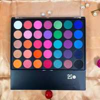 Palette d'ombres à paupières professionnelle et moderne, marque privée OEM, longue durée, créez votre propre Palette d'ombres à paupières