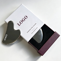 Outil facial Gua Sha en acier inoxydable 304 avec logo personnalisé, en forme de cœur, pour drainage lymphatique, sculpture du visage et réduction du double menton
