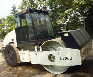 Lutong LT207G 7-тонный асфальтовый дорожный каток, новый уплотнитель шин для земляного барабана для строительной фермы с двигателем - Product Image 5