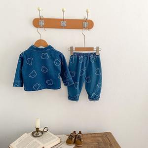 Printemps automne enfant en bas âge unisexe denim tête d'ours imprimé pantalon + revers cardigan bébé vêtements costume - Product Image 2