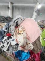 Draps et taies d'oreiller d'occasion de qualité supérieure associés à des détaillants de vêtements d'occasion réputés pour garantir le confort des hôtels et de la maison