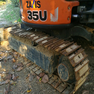 Excavatrice sur chenilles Hitachi ZX35U d'occasion, moteur d'origine, compacte, pour travaux municipaux et de jardinage, bon état, prête à l'exportation - Product Image 6