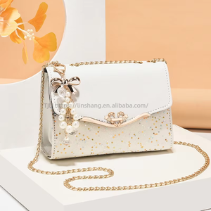 Accept Customized Logo Designer <b>Bags</b> Purse Crossbody Fashion Luxury Heart Women's <b>Sequined</b> Handbags - Product Image 1