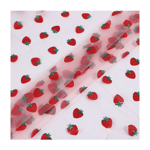 Thiết kế mới Thất Bại màu đỏ màu xanh lá cây dâu tây long lanh trên vải tuyn vải cho trẻ em 'mặc lưới vải - Product Image 1