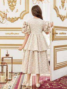 Jacquard de détail tissé pour faire Tween Girl Slim Fit <span class=keywords><strong>magnifique</strong></span> robe de vacances à manches courtes avec encolure carrée et fleur 3D - Product Image 3