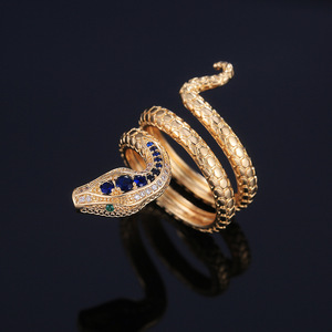 Anello a Forma di Serpente per Uomo e Donna, Accessorio Creativo per Dito con Accento Blu - Product Image 4