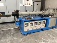 Extrudeuse à alimentation froide sous vide, haute précision, économie d'énergie, production de 101-200 kg/h, puissance de 37 kW, diamètre de vis de 75 mm