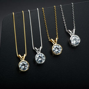 Schnelle Lieferung: 14k Goldplattierte S925 Silberfassung mit 1 Karat oder 2 Karat Zirkonia für Damen – Solitär-Rundhalskette - Product Image 3