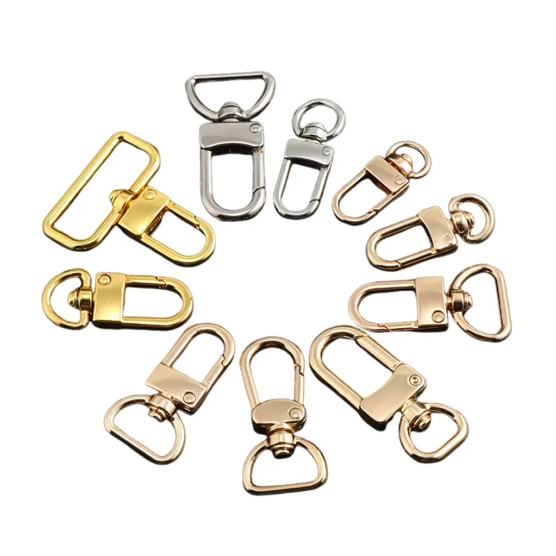 Vente en gros d'accessoires de sac de haute qualité Crochets à ressort pour chien résistants à la corrosion Clip pivotant Mousqueton en métal avec porte-clés