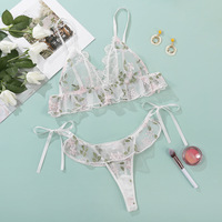 Groothandel Vrouwen Sexy Ondergoed Set Kant Hot Transparante Valentijnsdag Sexy Lingerie